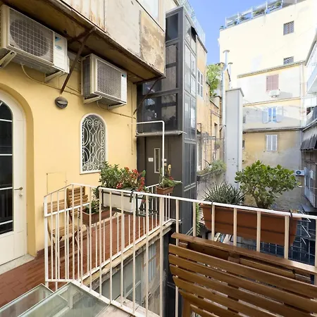 Gold 5 Minuti Dal Colosseo Apartment *